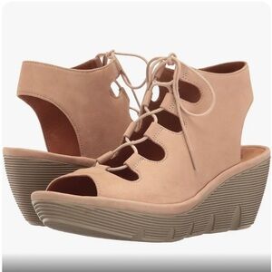 CLARKS Clarene Grace Wedge Peep Toe Sandals Size 11 Comfort Shoe